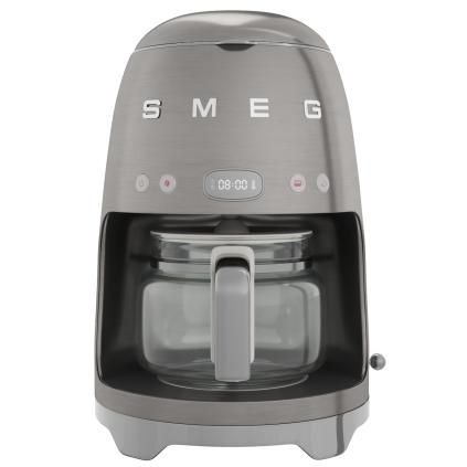 200180 smeg kavovar na prekapavanou kavu seda matna studio 04