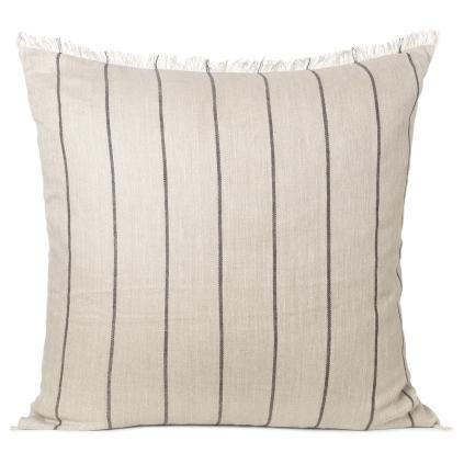 216824 dekoracni polstar calm 80 x 80 cm bezova bavlna len ferm living