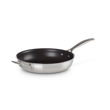 225108 neprilnava panev classic 28 cm stribrna nerezova ocel le creuset