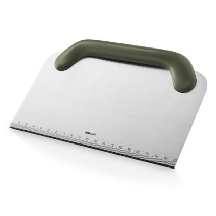 228433 krajec na testo green tools 20 cm zelena plast eva trio