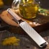Zesteur MASTER, manche en noyer, Microplane