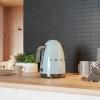 Bouilloire électrique KLF03PBEU 1,7 l, bleu pastel, Smeg