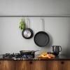 Poêle antiadhésive PROFESSIONAL 24 cm, manche inox, Eva Solo