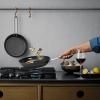 Poêle antiadhésive PROFESSIONAL 24 cm, manche inox, Eva Solo