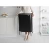 Poubelle à couvercle tactile BO HI 60 l, noir, Brabantia