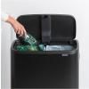 Poubelle à couvercle tactile BO HI 2 x 30 l, noir, Brabantia
