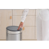 Poubelle à couvercle tactile TOUCH BIN NEW 30 l, noir mat, Brabantia