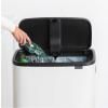 Poubelle à couvercle tactile BO HI 2 x 30 l, blanc, Brabantia