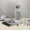Carafe à eau 1 l, avec couvercle isolant, gris clair, Eva Solo