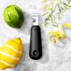 Éplucheur à agrumes GOOD GRIPS 13 cm, noir, plastique, OXO