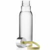 Bouteille d'eau 500 ml, sangle champagne, plastique, Eva Solo