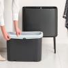 Poubelle à couvercle tactile BO TOUCH BIN 36 l, gris confidentiel, acier, Brabantia