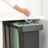 Poubelle encastrable SORT & GO 2x 30 l, gris foncé / vert jade, plast, Brabantia
