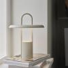 Lampe de table sans fil PIER 33 cm, LED, sable, Stelton