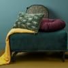 215250 4 dekoracni polstar mandarin 40 cm fialova polyester kaat amsterdam