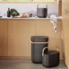 215654 1 odpadkovy kos reflect 33 l cerna plast eva solo