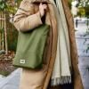 218435 5 chladici taska 16 l mechova black blum