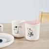 220379 6 plastovy hrnek moomin abc 200 ml pismeno r bila rig tig