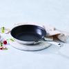 223383 3 neprilnava panev classic 20 cm stribrna nerezova ocel le creuset