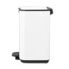 225948 12 pedalovy odpadkovy kos bo 4 l bila ocel brabantia
