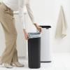 225861 6 dotykovy odpadkovy kos bo touch bin 30 l bila ocel brabantia