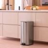 225909 1 pedalovy odpadkovy kos bo 30 l matna ocelova ocel brabantia