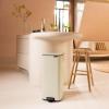 225912 1 pedalovy odpadkovy kos bo 30 l jemne bezova ocel brabantia