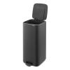 225951 9 pedalovy odpadkovy kos bo 30 l mineralni seda ocel brabantia
