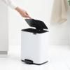 226068 6 pedalovy odpadkovy kos bo 12 l platinova ocel brabantia