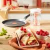 227175 1 large social media chandeleur 8