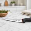 229299 3 vykostovaci nuz fibrox 12 cm cerna plast victorinox