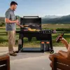 230614 2 peletovy gril woodridge pro cerna traeger