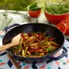 203109 1 wok 30 cm bazalkova litina staub